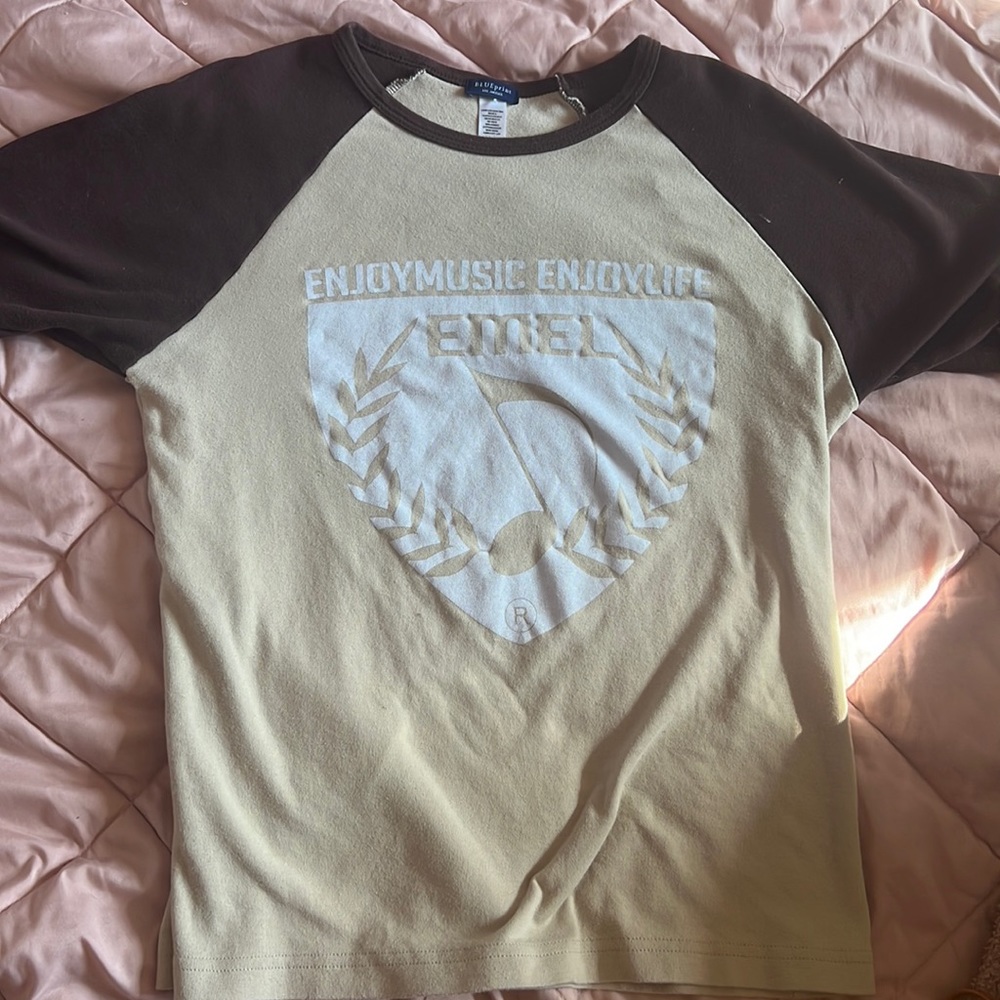 Brown shirt